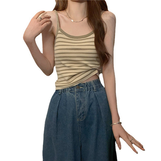 Striped Camisole Top – Versatile Inner/Outerwear for Everyday Style