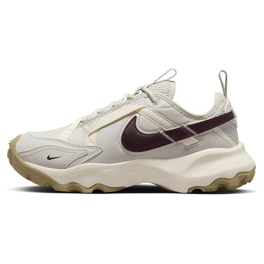 Women’s Nike TC 7900 Casual Fashion Shoes