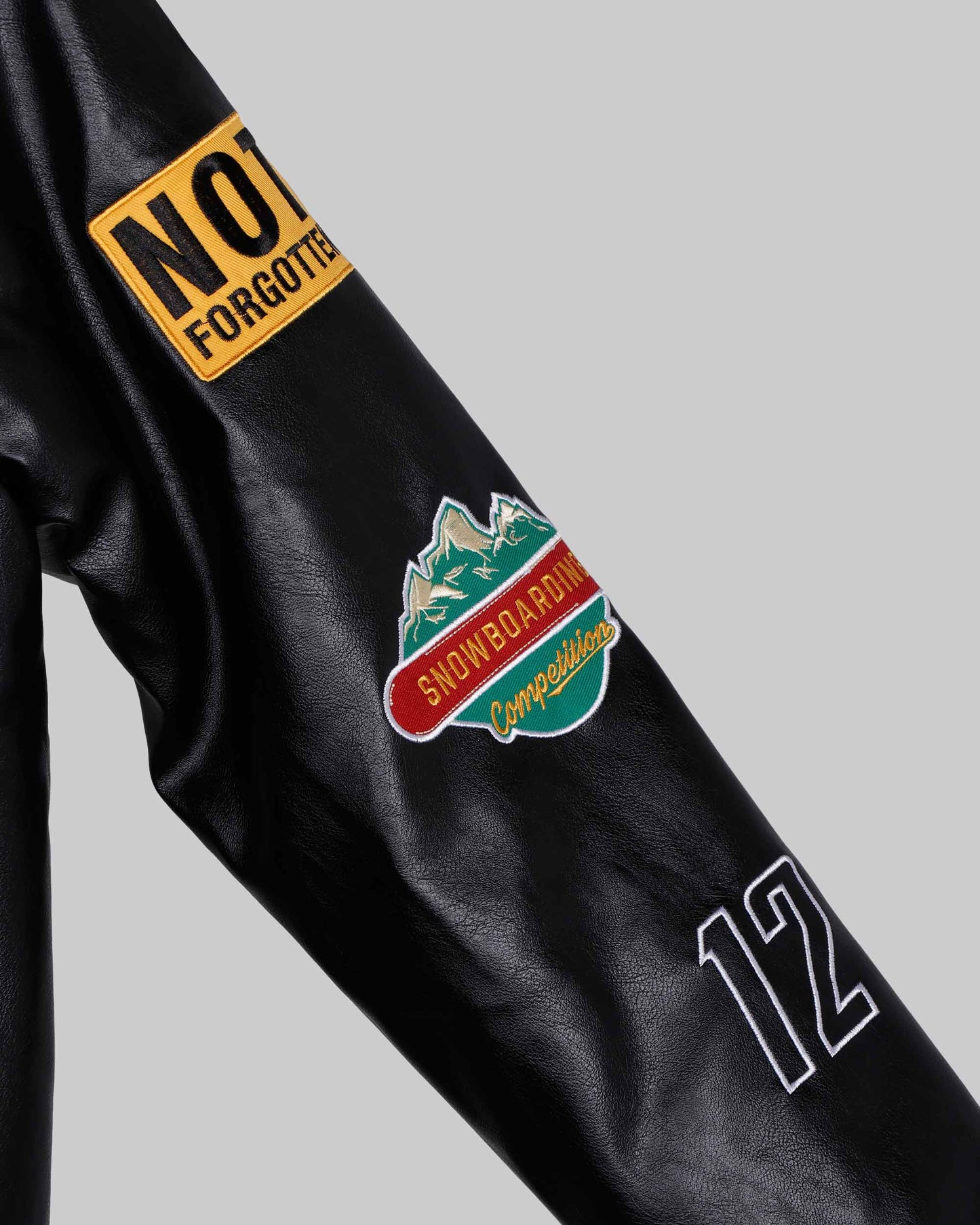 Letterman-Baseballjacke mit Patches