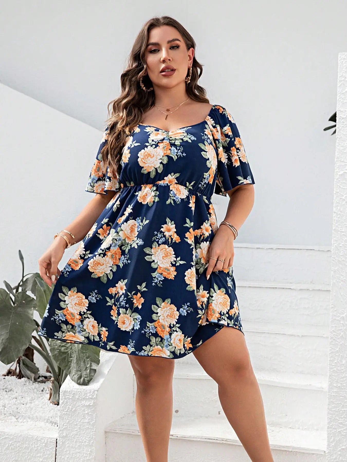 Women's Spring and Summer Short Sleeve High Waist Resort Dress U Neck Sexy Large Size