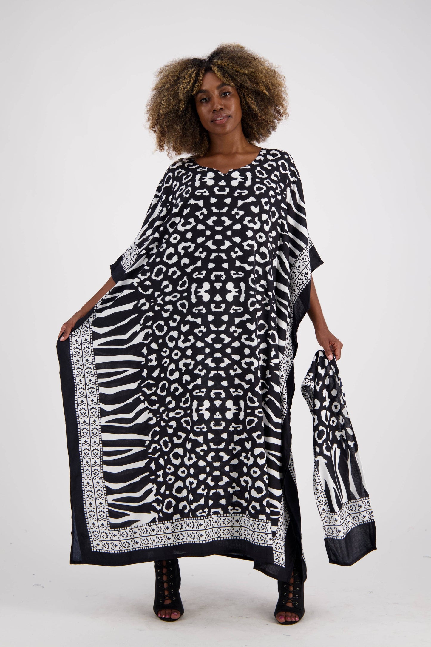 Zebra Print Kaftan KAF-1042: Assorted / One Size Fits Most