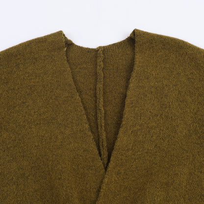 Women's pleated short sleeved knitted sweater