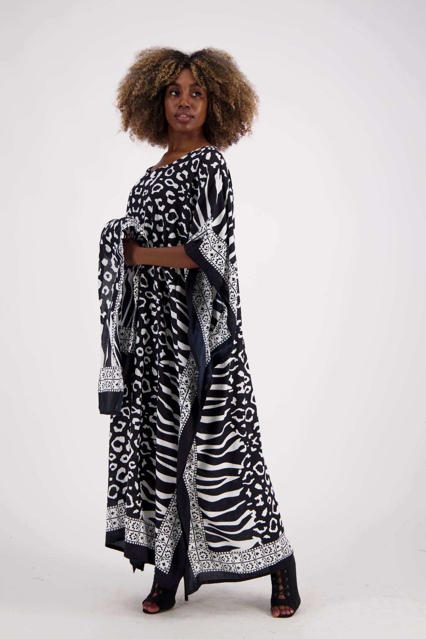 Zebra Print Kaftan KAF-1042: Assorted / One Size Fits Most