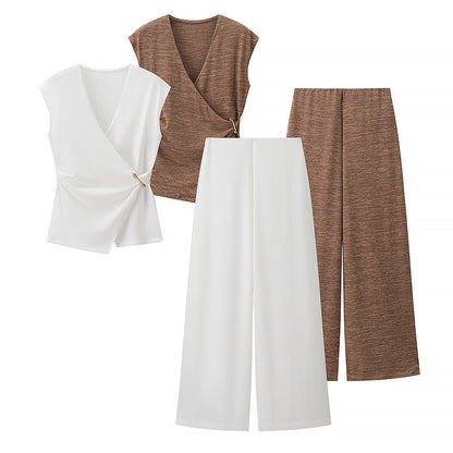 Chic Sleeveless Textured Top and Pants Outfit