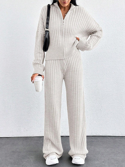 Women’s Casual Two-Piece Set – Loose Zip-Up Top & Matching Trousers