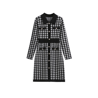 Elegant Checkered Long Sleeve Flared Dress