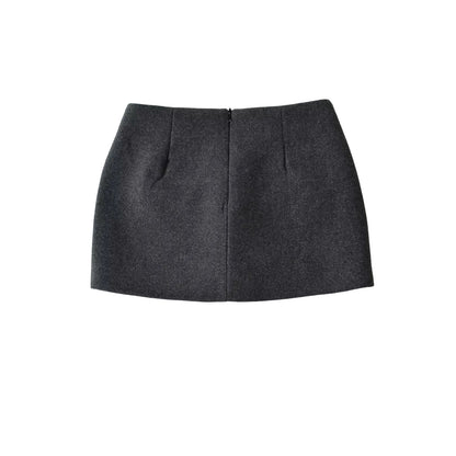 Elegant Button Accent Bodycon Skirt