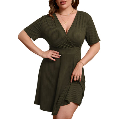 Plus Size Deep V-Neck Waist Elegant European & American Style Women's Dress