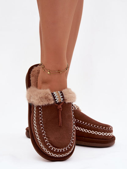 Slippers model 222279 Step in style