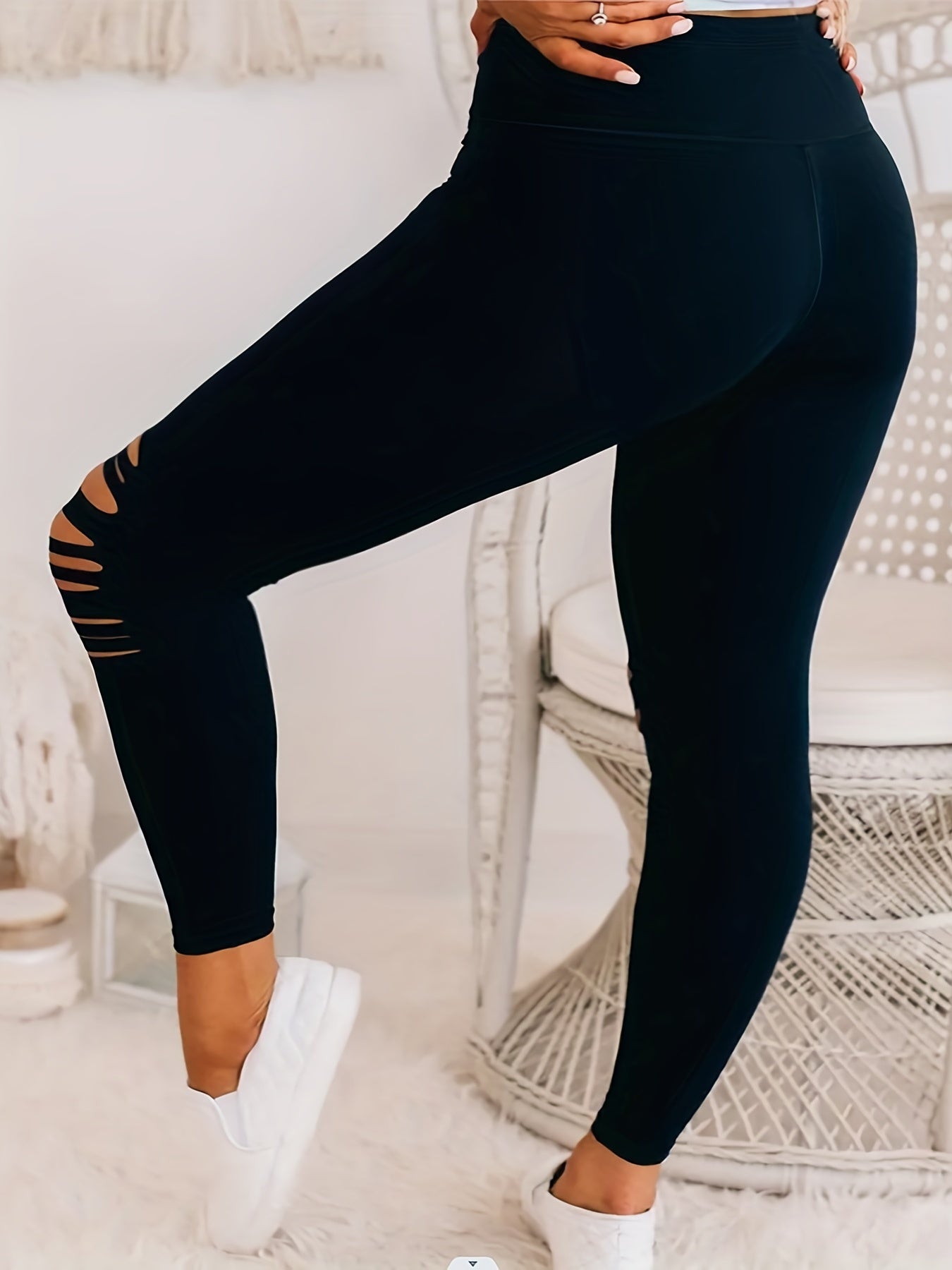 Plus Size Women's Black High-Waist Leggings with Chic Hollow-Out Detail - Stretchy & Comfortable Polyester/Elastane Blend, Easy Care Leggings