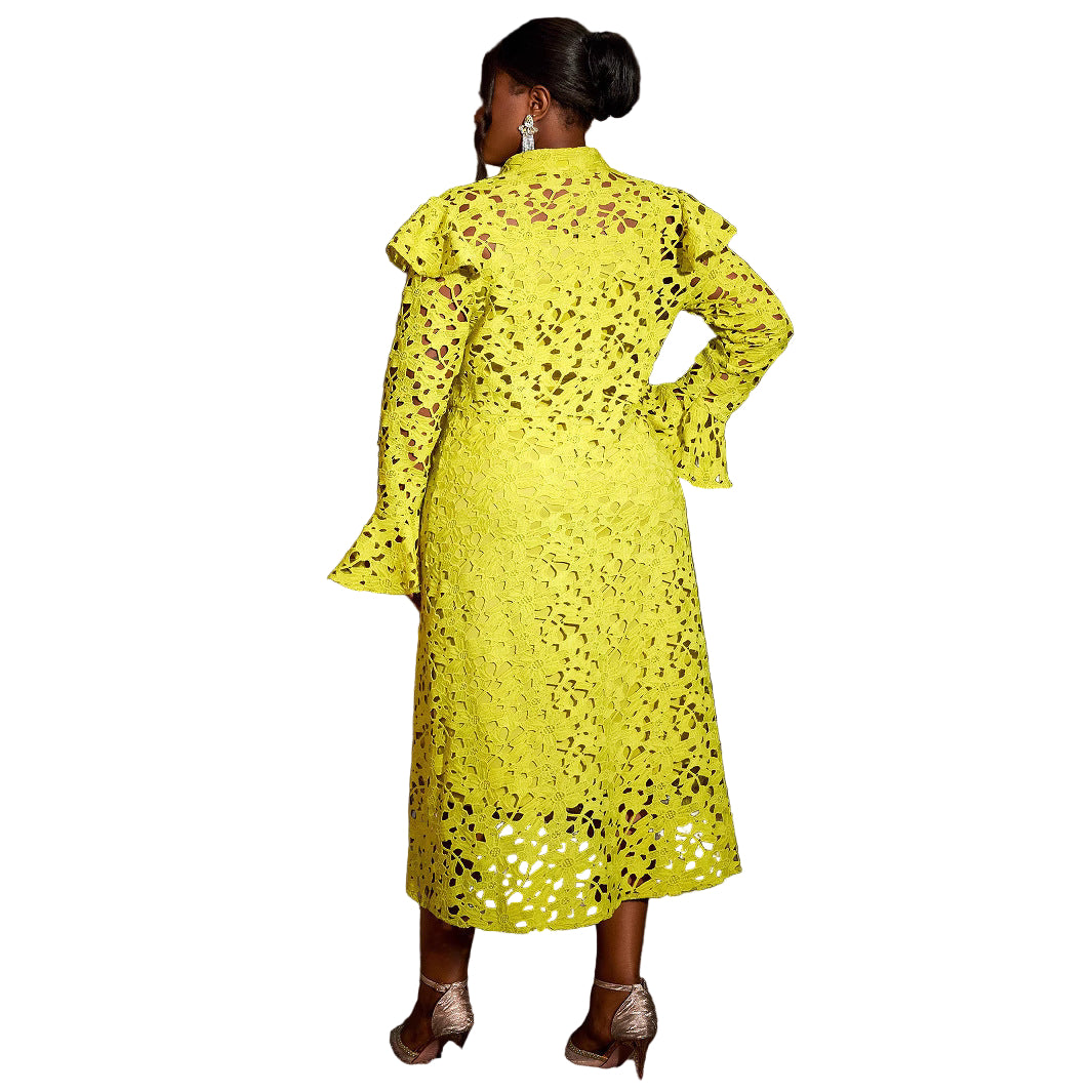 Chic Lace Coat Dress with Half-Turtleneck & Cardigan-Style Layering