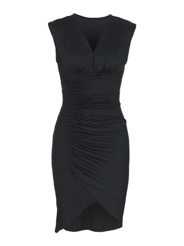 New sleeveless black slim fit dress