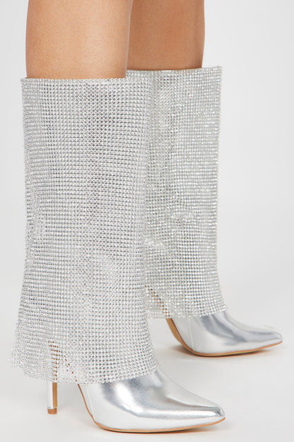 – Kniehohe Stiefel mit verziertem Overlay - Silber