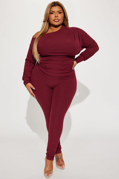 Taylor Off Shoulder Pant Set - Burgundy