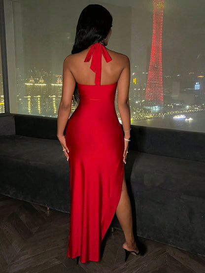 Slayr – Rückenfreies, vorne drapiertes, geschlitztes Neckholder-Kleid mit rückenfreiem Schnitt