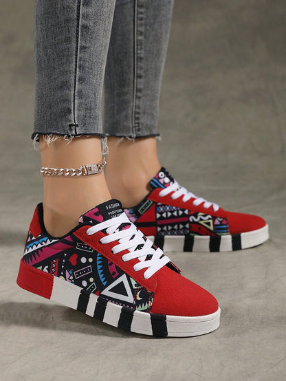 Women's Casual Low-cut Skate Shoes, Geometric Print, Stylish, Comfortable, Breathable, Suitable For Men And Women, Ideal For Daily Wear, Outdoor Activities, Hiking, Festivals And Parties