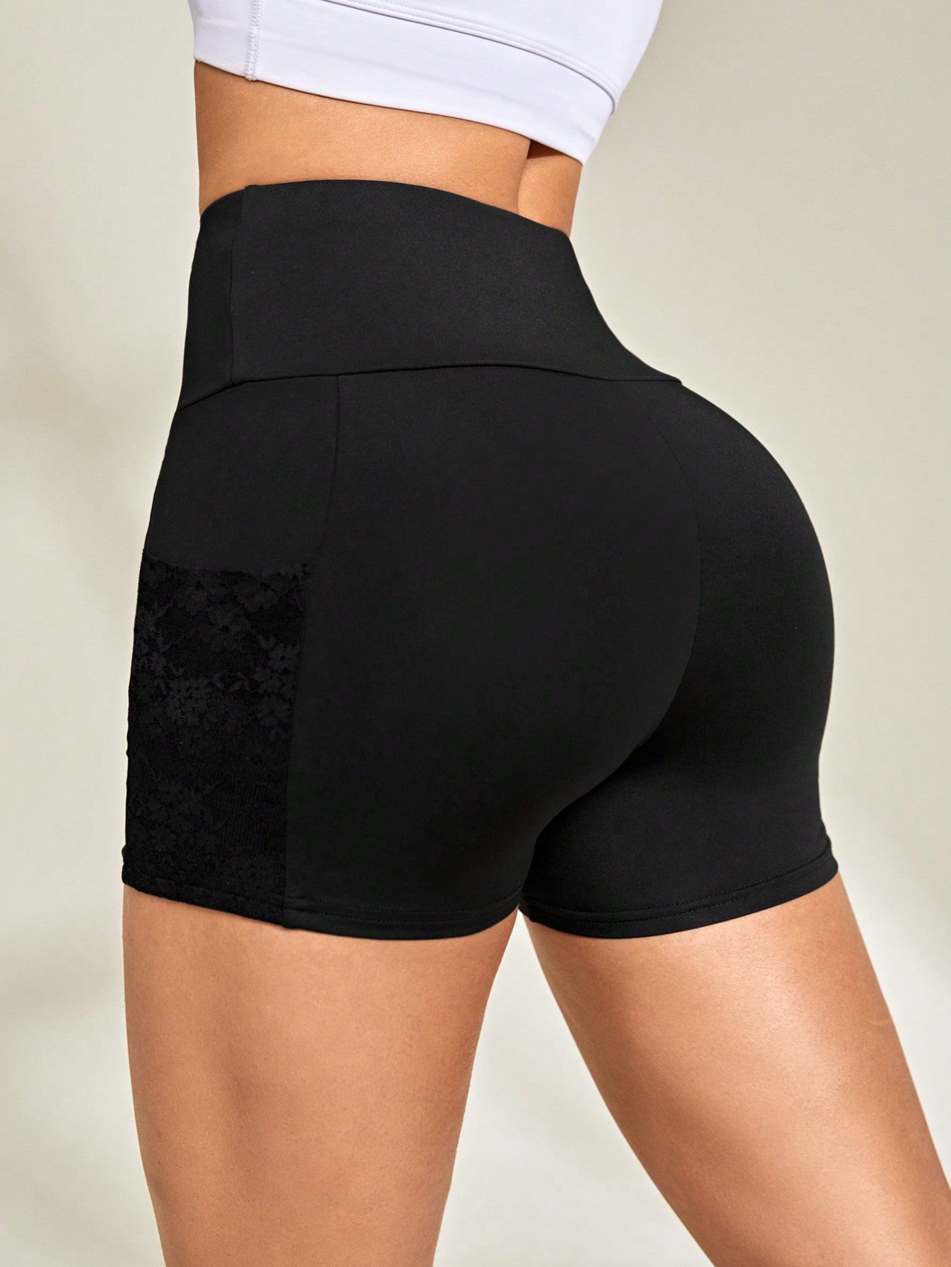 Yoga Basic Wide Waistband Sports Shorts