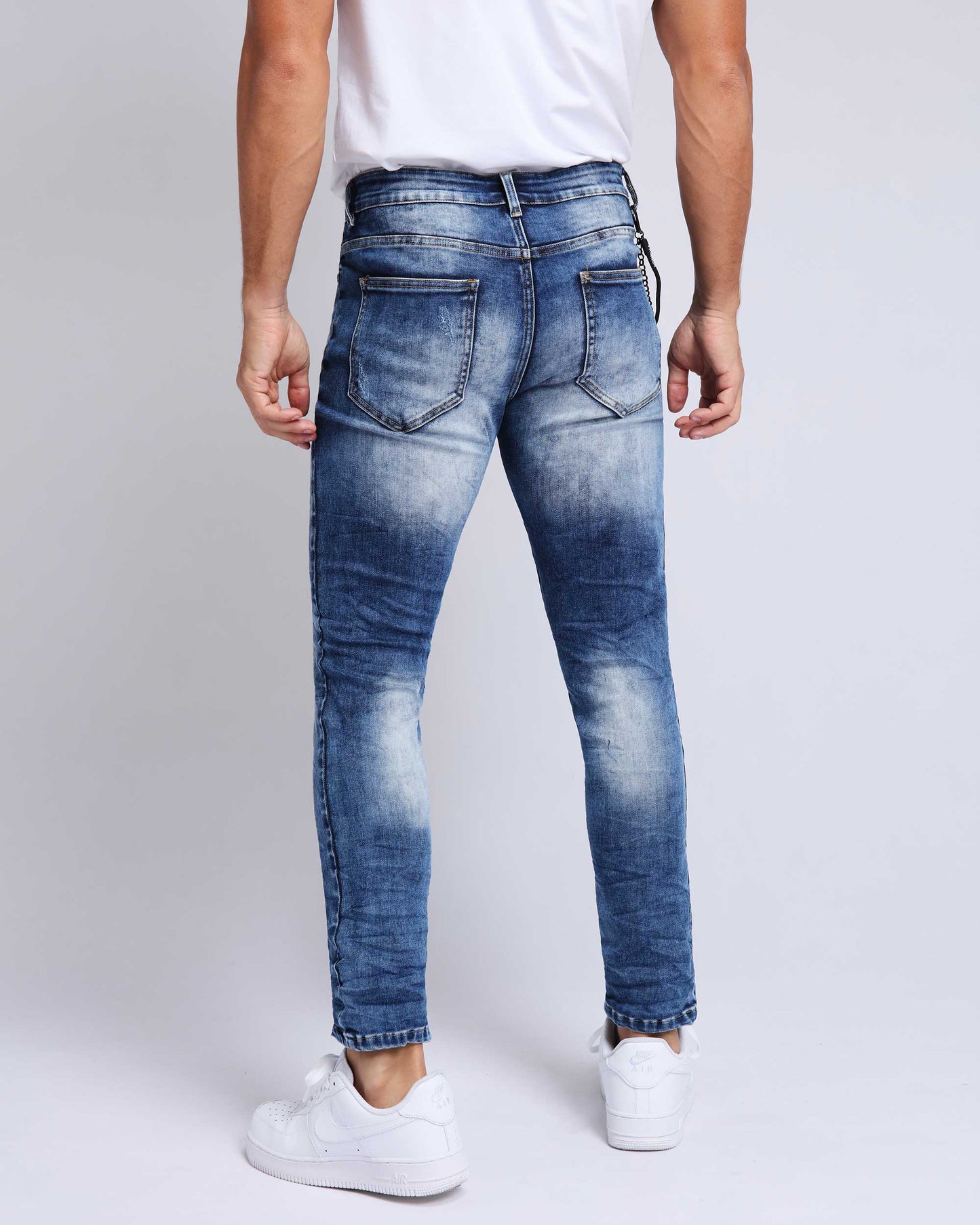 Slim Fit Washed Ripped Blue Jeans (Accessories random)