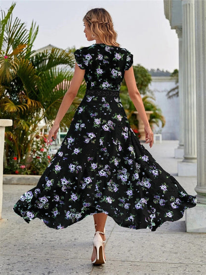 Damen Chiffonkleid mit Blumendruck, V-Ausschnitt, Flatterärmeln und High-Low-Ausschnitt 