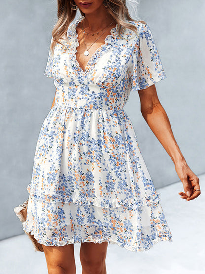 Damen Minikleid mit Blumenmuster und Flatterärmeln 