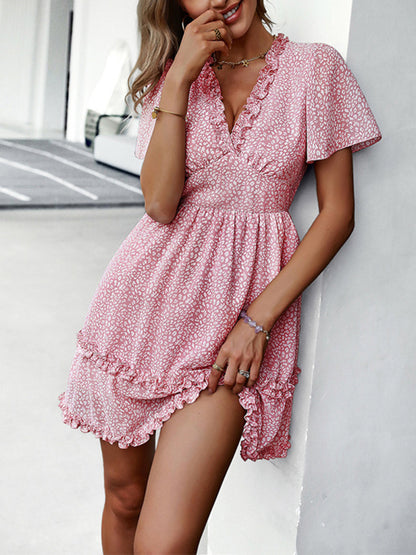 Damen Minikleid mit Blumenmuster und Flatterärmeln 