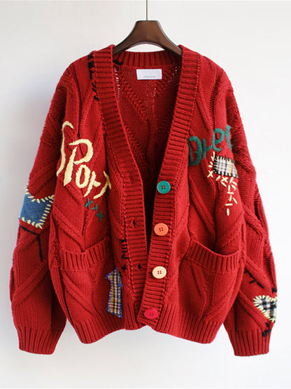 Süße, bestickte, lockere, kurze Strickjacke mit aufgesetzten Taschen 